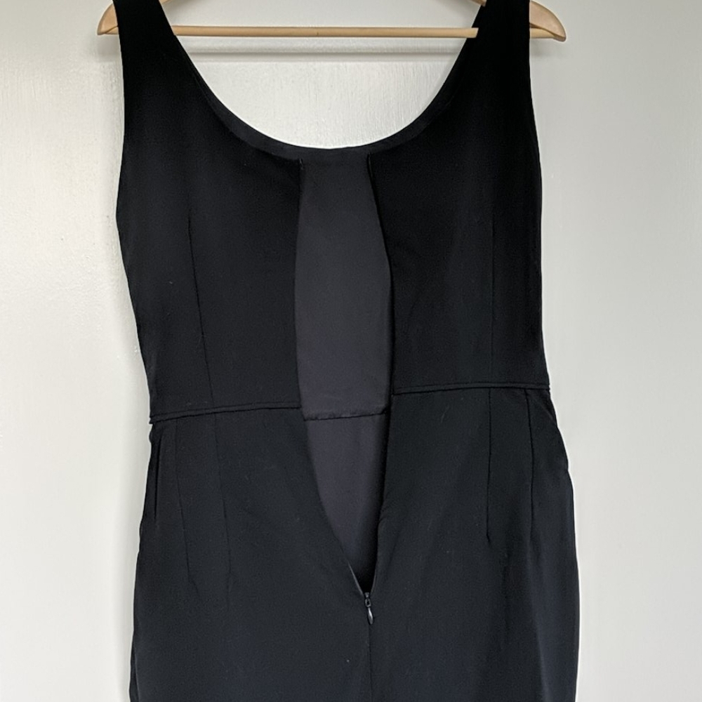 Dress - Picture 3 of 5